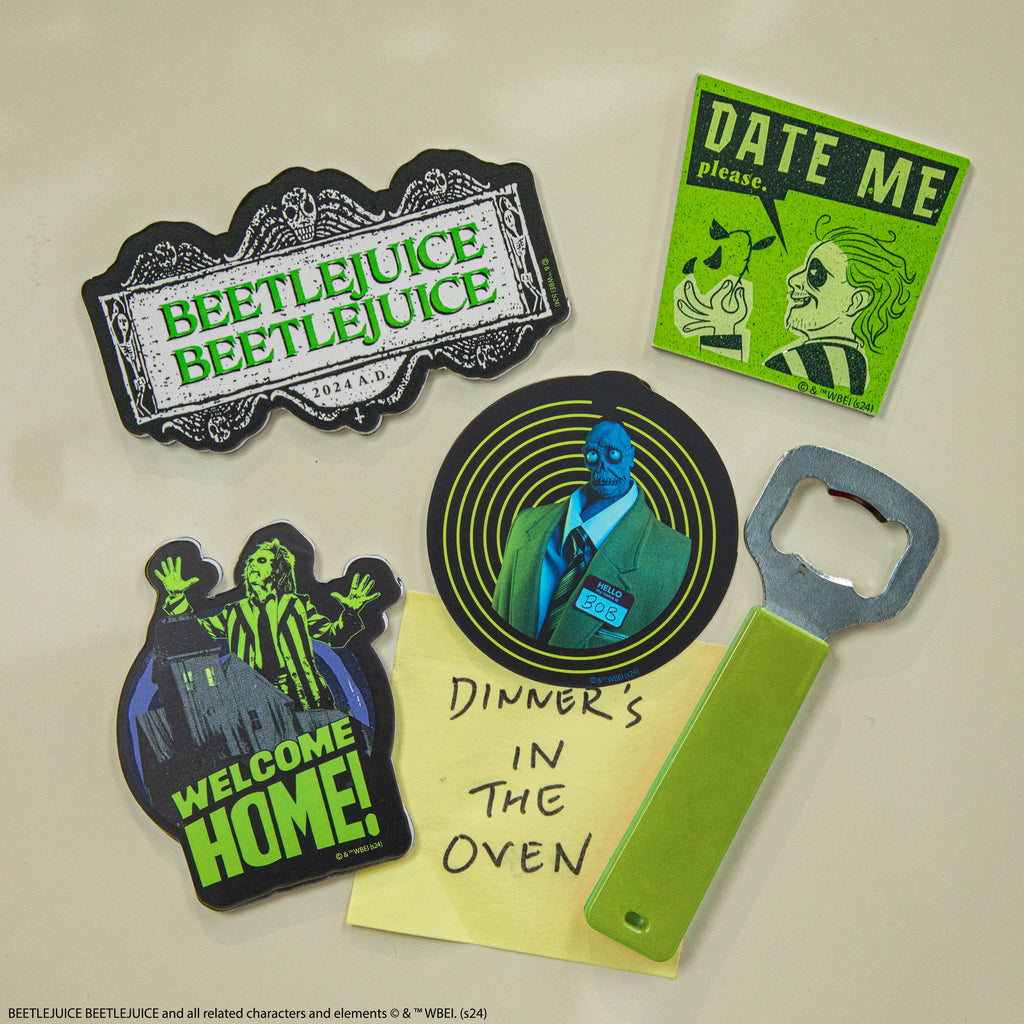 *Set de 4 Magnets Beetlejuice