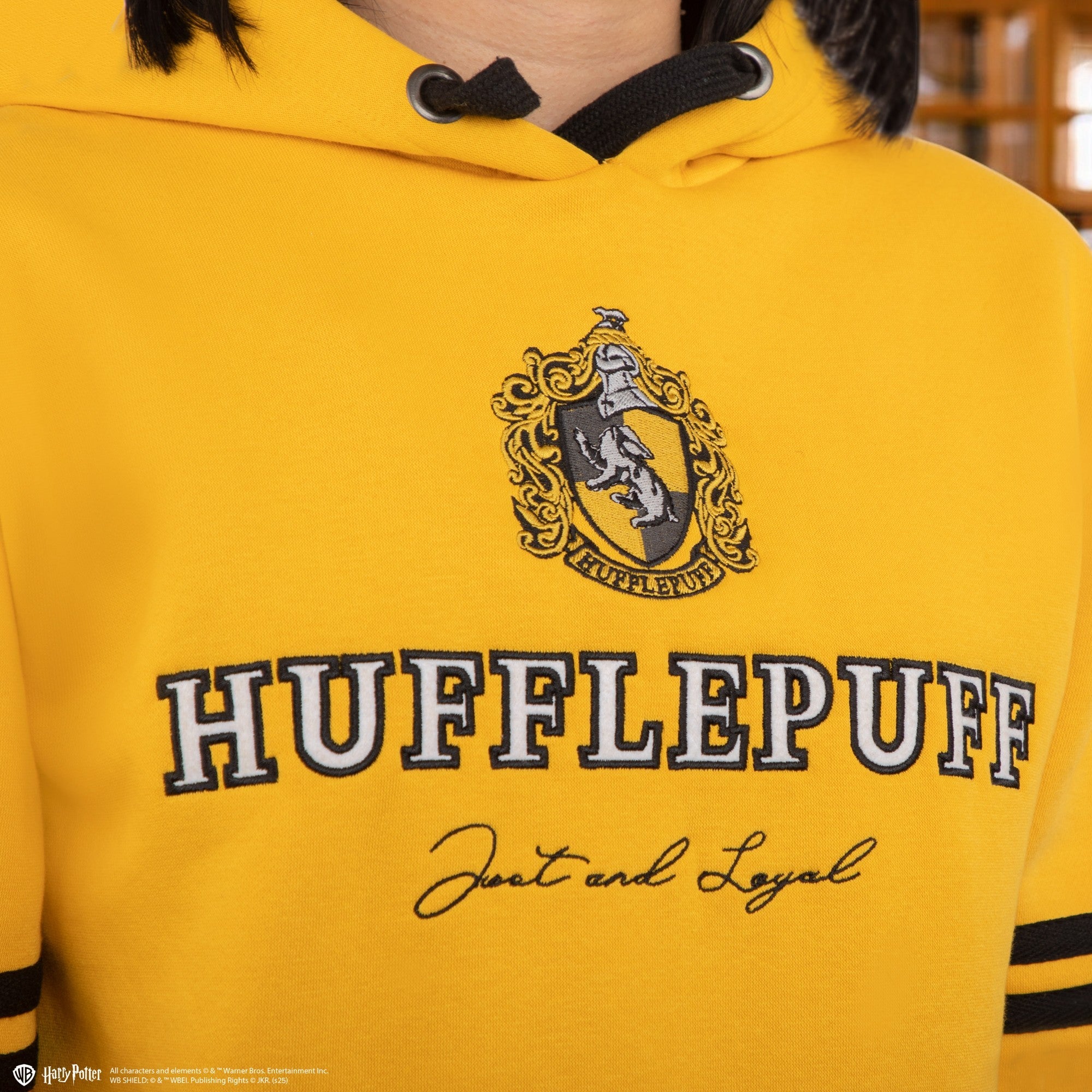 T-shirt femme gris et jaune maison poufsouffle premium - harry potter T-shirt femme gris et jaune maison poufsouffle premium - harry potter