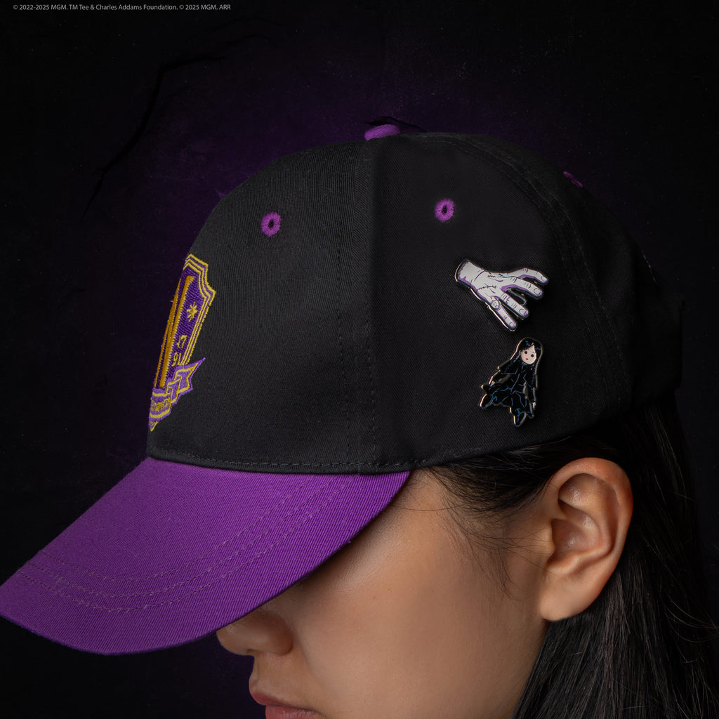 Set de 2 Pin's Poupée Mercredi & La Chose