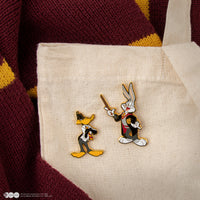 Set de 2 Pin's Bugs Bunny & Daffy Duck à Poudlard